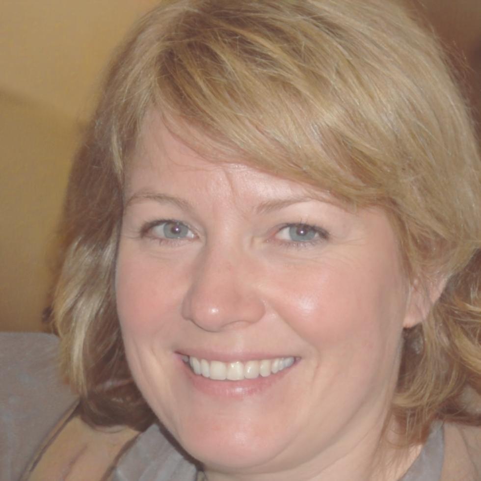 Portrait de Camille Dubois, formatrice en analyse financière