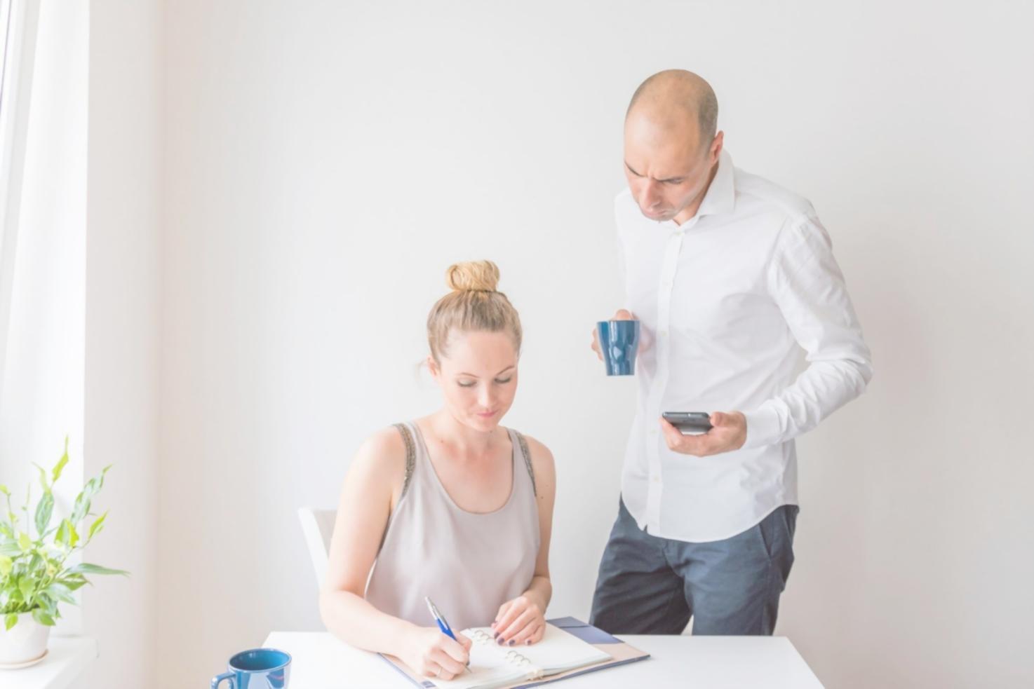 Graphiques financiers et indicateurs de performance